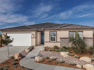 32016 Wyatt Ln, Winchester, CA 92596