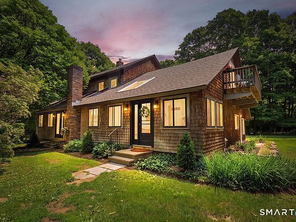 5th image of 1209 Durham Road