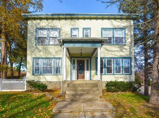 437 Washington St #1, Westwood, MA 02090