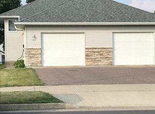 1511 S Minnesota St, New Ulm, MN 56073