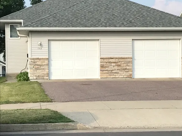 1515 S Minnesota St, New Ulm, MN 56073