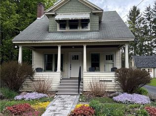 803 Oakwood St, Fayetteville, NY 13066