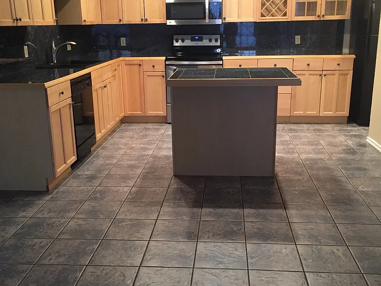 3121 Rosedale Ave — Photo 4