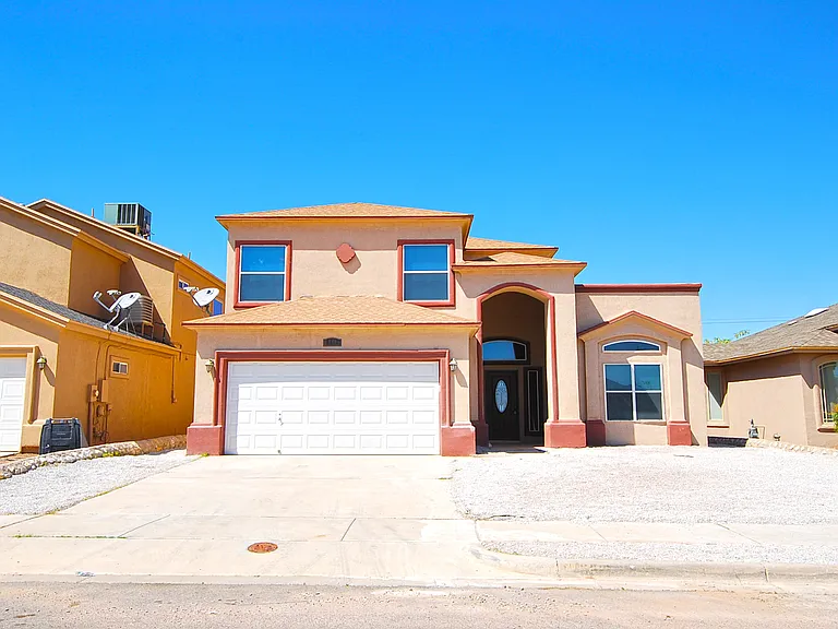 5513 Ignacio Frias Dr — Photo 1