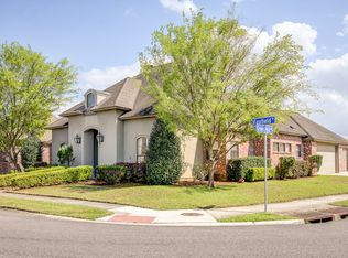 8681 Foxfield Dr, Baton Rouge, LA 70809
