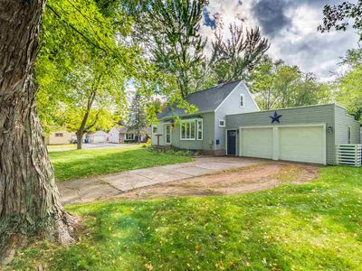 930 S 19th Ave, Wausau, WI, 54401