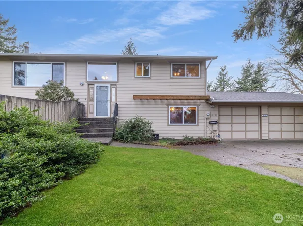 6743 La Bello Drive, Lynden, WA 98264