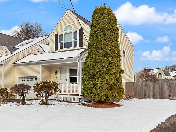 2nd image of 4 Evergreen Cir Unit 4