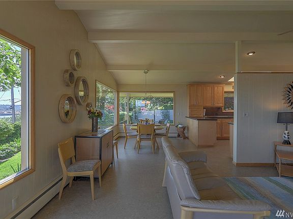 4th image of 1931 Harborview Dr NW