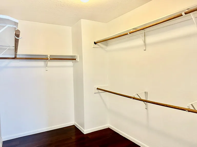7110 Favian Ct — Photo 20