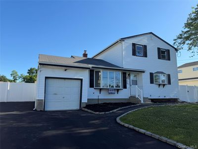3 Perry Street, Brentwood, NY, 11717