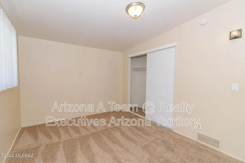 3 bed, 2.0 bath, 1780 sqft, $1,895 — Photo 4