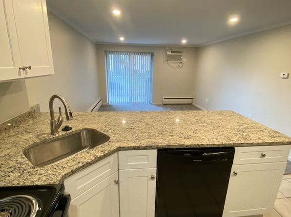 100 Leisure Ln APT 71