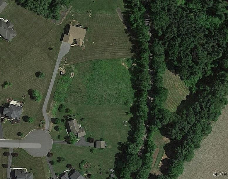 2nd image of 6529 Stationview