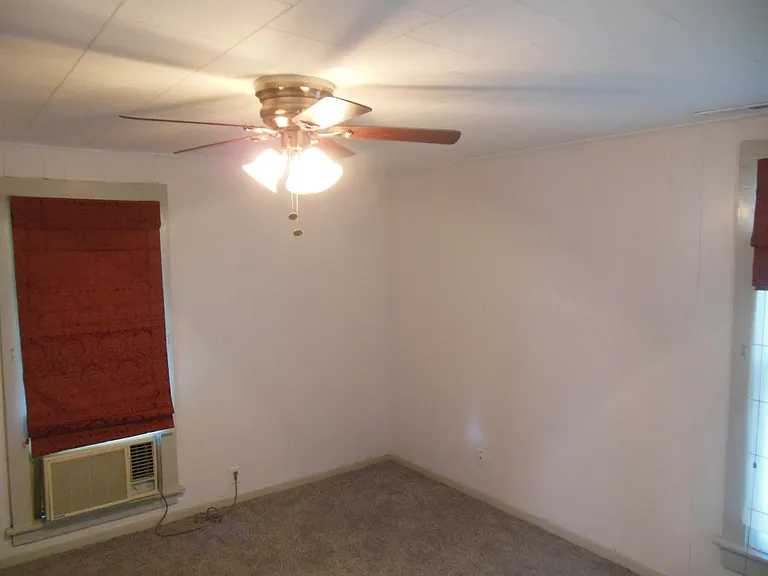 1322 Tennessee St — Photo 8