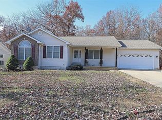 819 Timberline Dr, Farmington, MO 63640