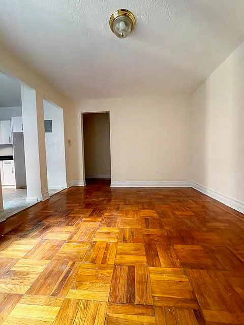 561 West 189th Street — Photo 3