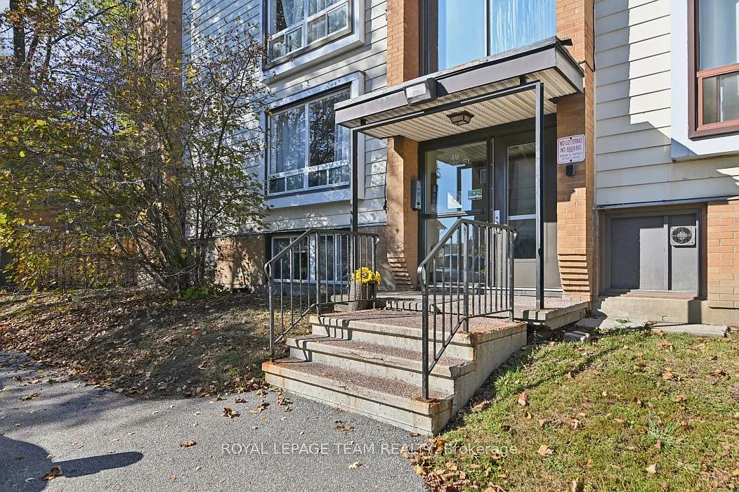 2 bed, $1,950 — Photo 3