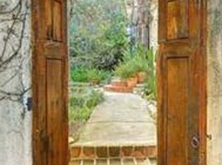 825 Las Palmas Rd, Pasadena, CA 91105