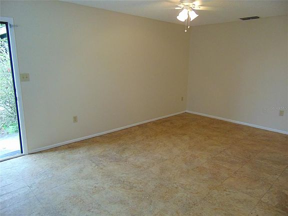 3rd image of 2463 Avenue C SW