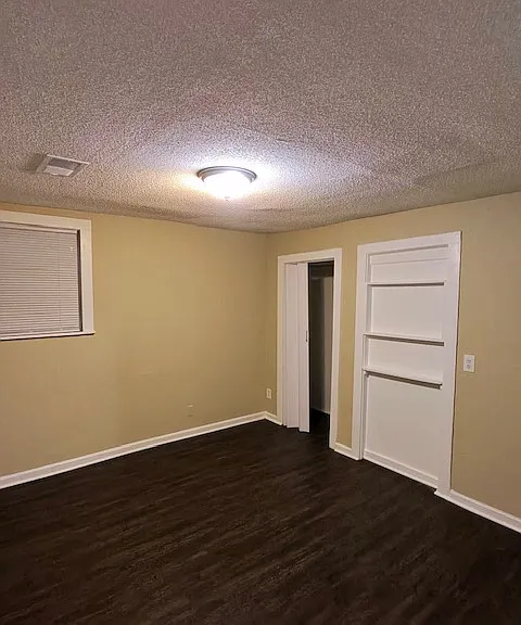 701 Glankler St — Photo 5