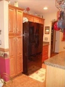 3rd image of 8661 Cardwell St