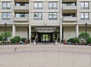 1 Bratenahl Pl APT 103, Cleveland, OH