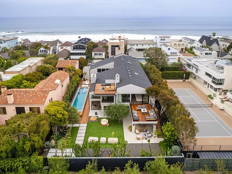 Coastal living at its best.