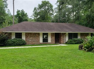 19537 Playmakers Rd, Covington, LA 70435