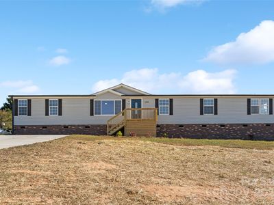 1221 Blake Dr, Mount Holly, NC, 28120