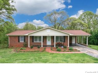 716 Shearers Rd, Mooresville, NC 28115