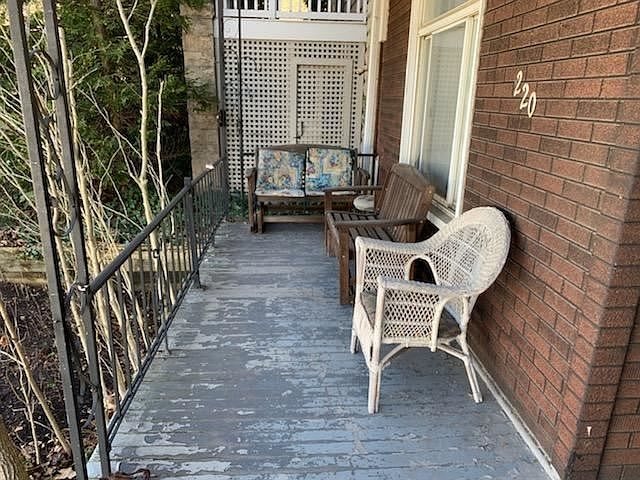 2nd image of 220 3rd St