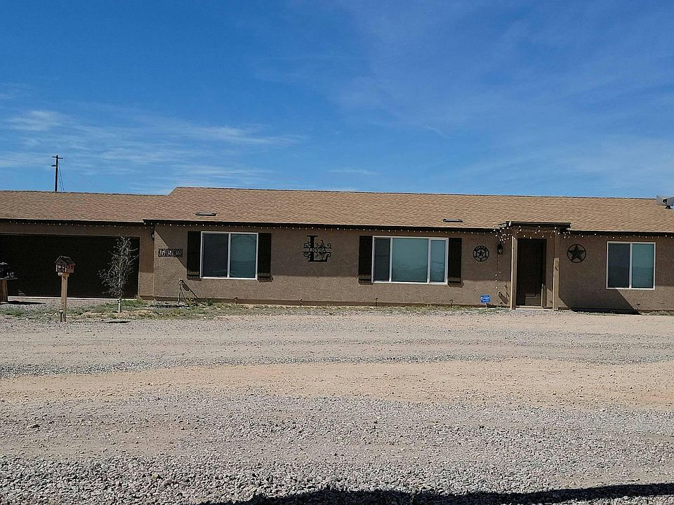 1st image of 592 S 310th Dr