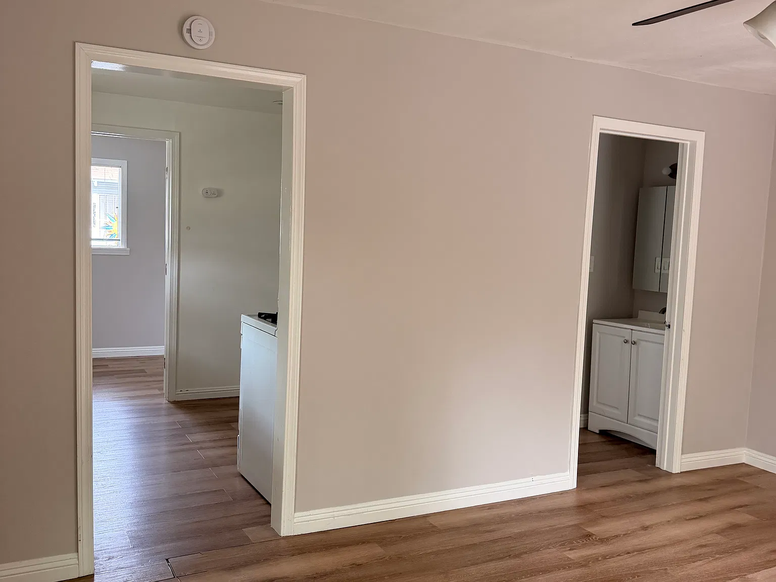 1 bed, 550 sqft, $1,975 — Photo 4