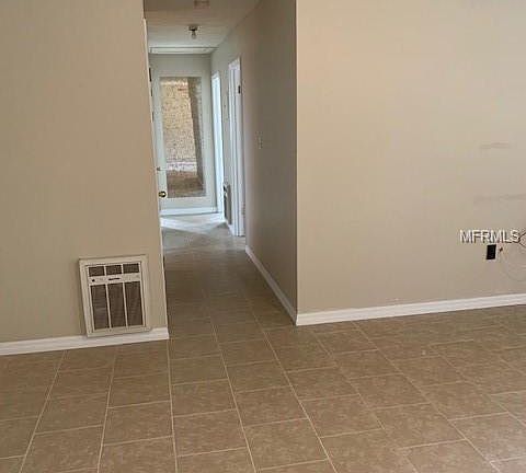 5th image of 423 Woodland Dr