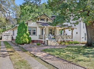 2123 38th St, Des Moines, IA 50310