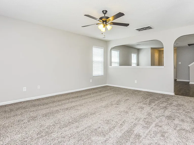 182 Brookhaven Dr — Photo 3