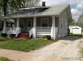 131 E Penning Ave, Wood River, IL