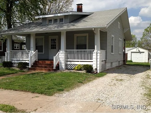 131 E Penning Ave photo 1