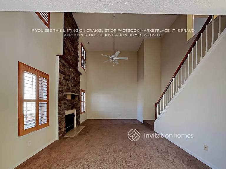 103 Newberry Ln — Photo 6