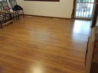 2748 N Pierce Ave, Springfield, MO 65803
