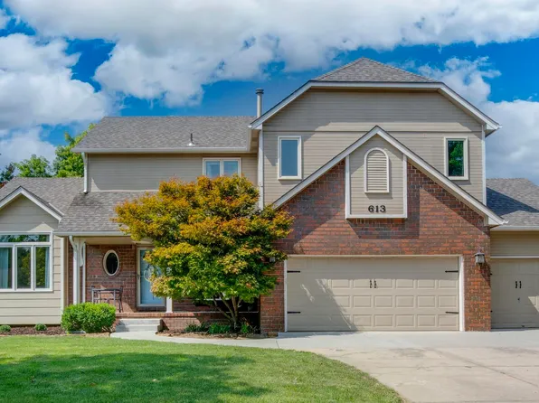 613 N Bay Country St, Wichita, KS 67235