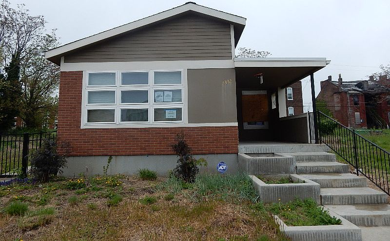 1st image of 2332 Dodier St