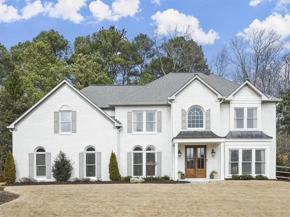 4205 Berkeley View Dr, Berkeley Lake, GA 30096