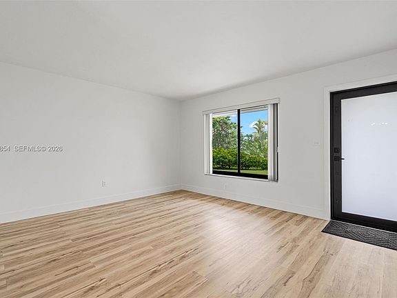 3rd image of 5100 SW 106th Ave