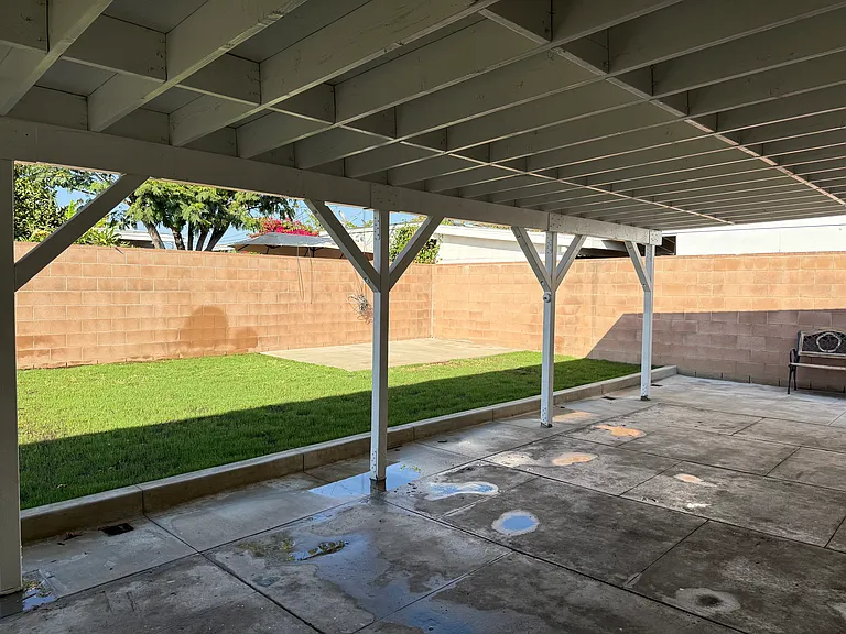 13833 Fairgrove Ave — Photo 19