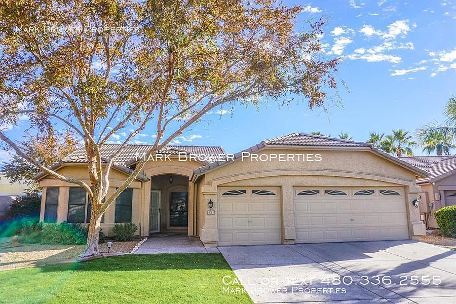 1st image of 4981 S Vista Pl