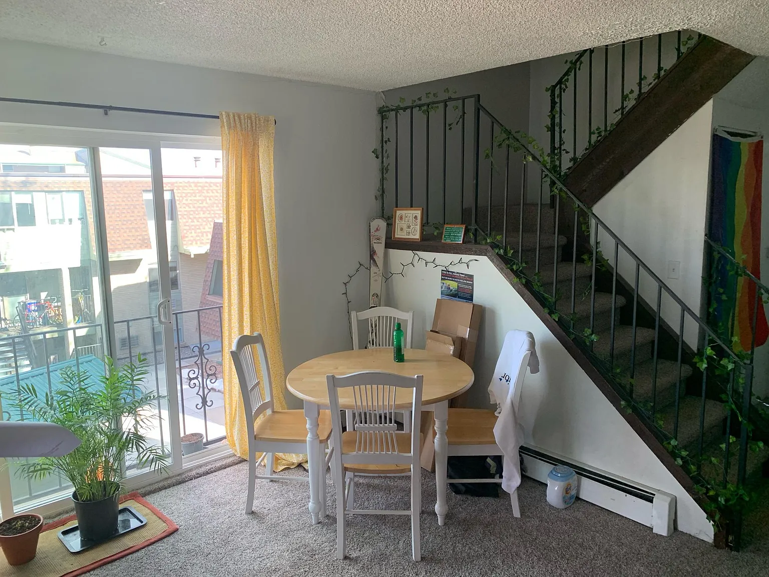 1942 Canyon Blvd — Photo 2