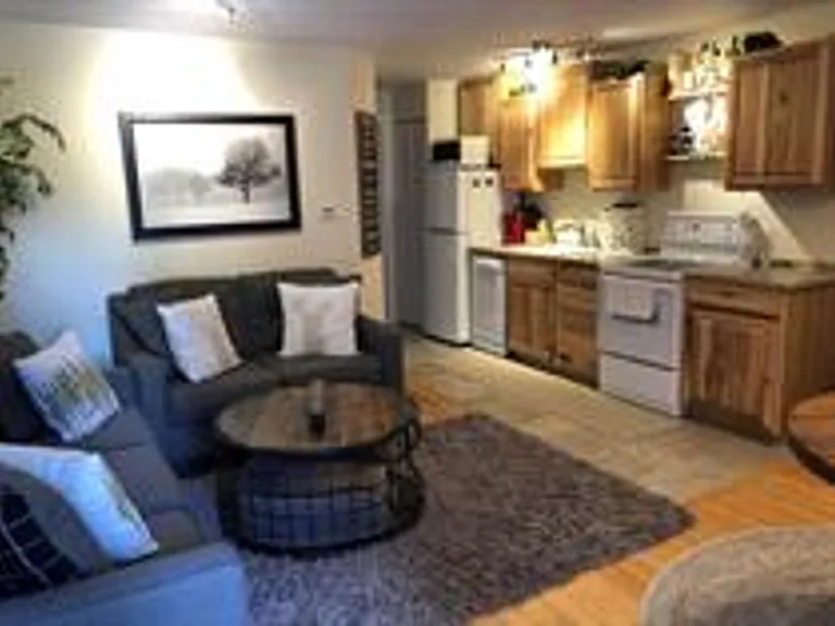 214 S Harris St #210 — Photo 6