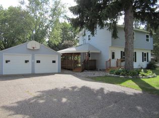 3740 Centerwood Rd, Lexington, MN 55014